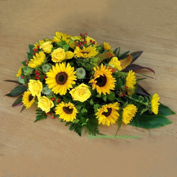 Rouwstuk met zonnebloemen, druppelvorm